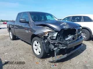 2014 Ram 1500 Express с VIN 1C6RR6FT7ES457263, выставлен на аукционе IAAI как лот 42601014 с пробегом 165 734 миль миль и . История ставок и продаж доступна на DreamBid. Изображение 1.