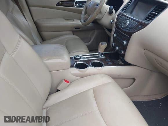 ✅ 2014 Nissan Pathfinder SV • VIN: 5N1AR2MMXEC651480 • Lot: 42420736. Listed on IAAI with 165,647 mi. Free auction sales archive from the USA and detailed vehicle history report at DreamBid. Image 5.
