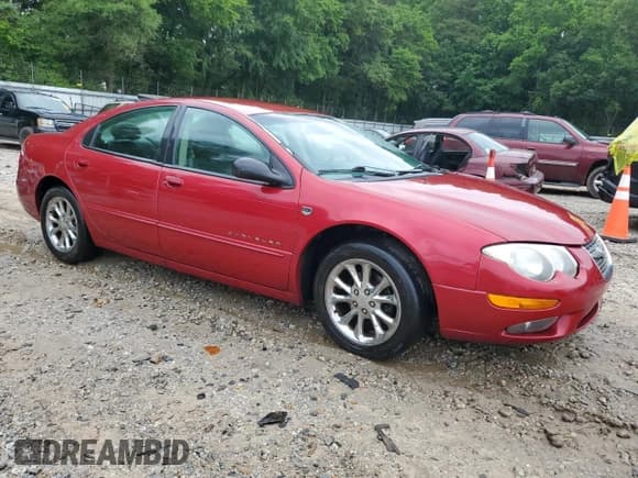 ✅ 1999 Chrysler 300M M • VIN: 2C3HE66G3XH248281 • Lot: 59509555. Wystawiony na Copart z przebiegiem 189 258 mil. Bezpłatny archiwum sprzedaży aukcyjnych z USA i szczegółowy raport historii pojazdu na DreamBid. Zdjęcie 4.