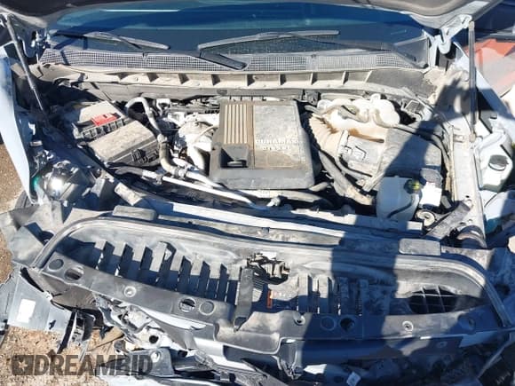 ✅ 2024 Chevrolet Silverado 1500 • VIN: 1GCPADE80RZ216828 • Lot: 43562665. Listed on IAAI with 42,479 mi. Free auction sales archive from the USA and detailed vehicle history report at DreamBid. Image 10.