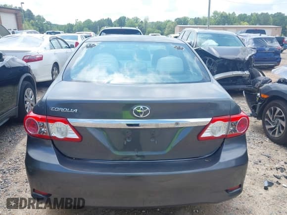 ✅ 2012 Toyota Corolla L • VIN: 2T1BU4EE7CC821955 • Lot: 42893691. Listed on IAAI with 172,662 mi. Free auction sales archive from the USA and detailed vehicle history report at DreamBid. Image 16.