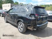 ✅ 2024 Subaru Ascent Premium • VIN: 4S4WMAED7R3422371 • Lot: 42230321. Listed on IAAI with 11,931 mi. Free auction sales archive from the USA and detailed vehicle history report at DreamBid. Image 3.