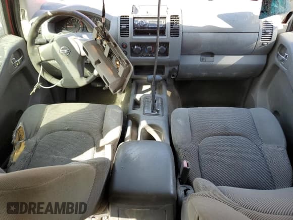 ✅ 2006 Nissan Frontier SE • VIN: 1N6AD07U86C422152 • Лот: 87381615. Опубликован ранее на Copart с пробегом 301 147 миль. Бесплатный доступ к архиву аукционных продаж из США и подробный отчёт об истории автомобиля на DreamBid. Изображение 8.