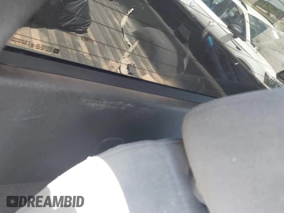 ✅ 2007 Chevrolet Silverado 2500HD 1LT • VIN: 1GCHK24687E541687 • Lot: 42593318. Wystawiony na IAAI z przebiegiem 193 652 mil. Bezpłatny archiwum sprzedaży aukcyjnych z USA i szczegółowy raport historii pojazdu na DreamBid. Zdjęcie 8.