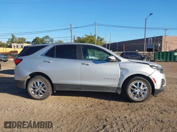 2022 Chevrolet Equinox LT с VIN 3GNAXKEV9NL158841, выставлен на аукционе IAAI как лот 42923362 с пробегом 28 234 миль миль и . История ставок и продаж доступна на DreamBid. Изображение 13.