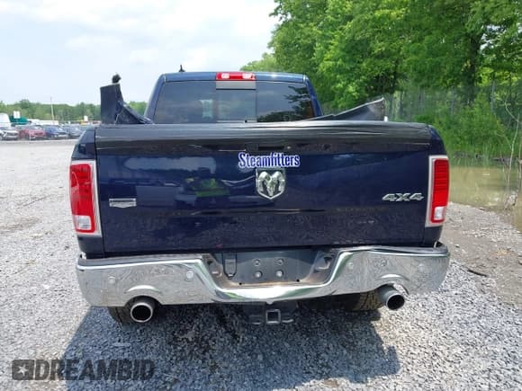 ✅ 2017 Ram 1500 Laramie • VIN: 1C6RR7VT5HS842817 • Lot: 42480519. Listed on IAAI with 106,551 mi. Free auction sales archive from the USA and detailed vehicle history report at DreamBid. Image 16.