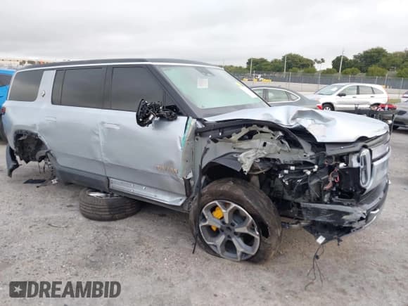 ✅ 2024 Rivian R1S Adventure • VIN: 7PDSGABA9RN043583 • Лот: 41617148. Опубликован ранее на IAAI с пробегом Не указан. Бесплатный доступ к архиву аукционных продаж из США и подробный отчёт об истории автомобиля на DreamBid. Изображение 1.