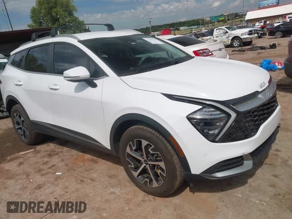 ✅ 2024 Kia Sportage EX • VIN: 5XYK3CDF1RG149301 • Lot: 43250288. Listed on IAAI with 44,951 mi. Free auction sales archive from the USA and detailed vehicle history report at DreamBid. Image 1.