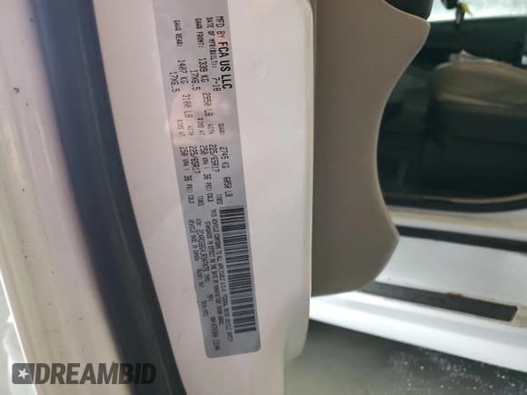 ✅ 2018 Dodge Grand Caravan SE • VIN: 2C4RDGBG4JR347479 • Lot: 91635455. Wystawiony na Copart z przebiegiem 136 490 mil. Bezpłatny archiwum sprzedaży aukcyjnych z USA i szczegółowy raport historii pojazdu na DreamBid. Zdjęcie 13.