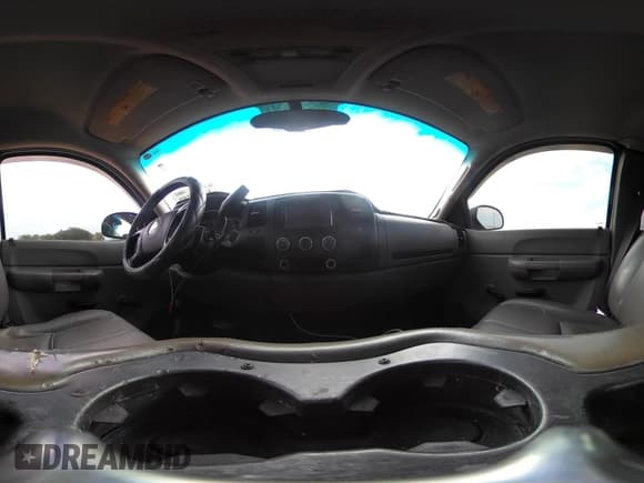 ✅ 2008 Chevrolet Silverado 2500HD Work Truck • VIN: 1GCHK29K08E104130 • Лот: 43603280. Опубликован ранее на IAAI с пробегом 252 209 миль. Бесплатный доступ к архиву аукционных продаж из США и подробный отчёт об истории автомобиля на DreamBid. Изображение 19.