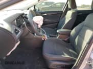 ✅ 2017 Chevrolet Cruze LT • VIN: 1G1BE5SM5H7238364 • Lot: 68253992. Listed on Copart with 76,361 mi. Free auction sales archive from the USA and detailed vehicle history report at DreamBid. Image 7.