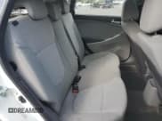 ✅ 2014 Hyundai Accent GS • VIN: KMHCT5AE6EU182861 • Lot: 76839434. Wystawiony na Copart z przebiegiem 64 883 mil. Bezpłatny archiwum sprzedaży aukcyjnych z USA i szczegółowy raport historii pojazdu na DreamBid. Zdjęcie 10.