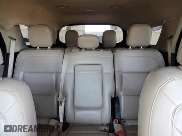 ✅ 2022 Ford Explorer XLT • VIN: 1FMSK7DHXNGC02432 • Lot: 58365625. Wystawiony na Copart z przebiegiem 63 738 mil. Bezpłatny archiwum sprzedaży aukcyjnych z USA i szczegółowy raport historii pojazdu na DreamBid. Zdjęcie 10.