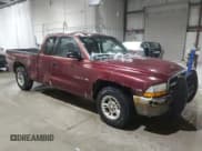 ✅ 2000 Dodge Dakota • VIN: 1B7GL22X5YS644993 • Lot: 85569744. Wystawiony na Copart z przebiegiem 187 288 mil. Bezpłatny archiwum sprzedaży aukcyjnych z USA i szczegółowy raport historii pojazdu na DreamBid. Zdjęcie 4.