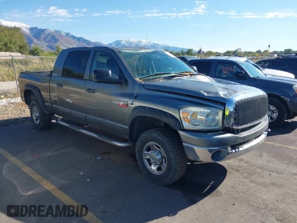 ✅ 2007 Dodge 2500 SLT • VIN: 3D7KS29C07G750571 • Lot: 43476668. Wystawiony na IAAI z przebiegiem 234 858 mil. Bezpłatny archiwum sprzedaży aukcyjnych z USA i szczegółowy raport historii pojazdu na DreamBid. Zdjęcie 1.
