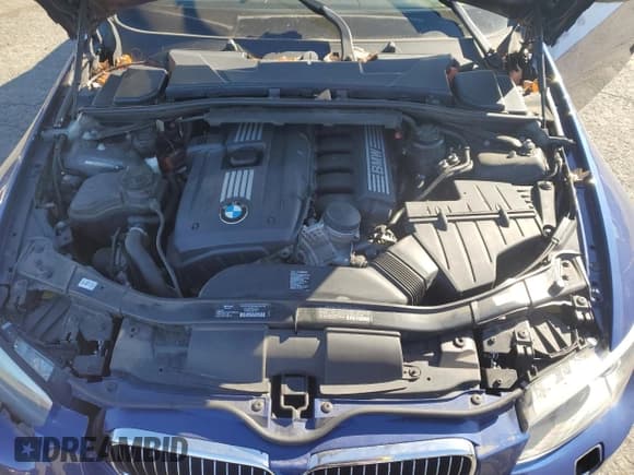 ✅ 2013 BMW 3 Series 328i • VIN: WBADW7C57DE731661 • Лот: 81959055. Опубликован ранее на Copart с пробегом 78 735 миль. Бесплатный доступ к архиву аукционных продаж из США и подробный отчёт об истории автомобиля на DreamBid. Изображение 11.