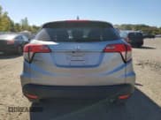 ✅ 2022 Honda HR-V LX • VIN: 3CZRU6H30NM741549 • Lot: 85361755. Wystawiony na Copart z przebiegiem 106 640 mil. Bezpłatny archiwum sprzedaży aukcyjnych z USA i szczegółowy raport historii pojazdu na DreamBid. Zdjęcie 6.