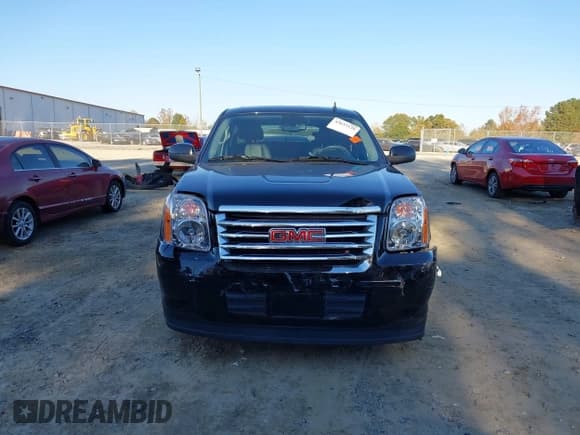 ✅ 2009 GMC Yukon • VIN: 1GKFK13549R106157 • Lot: 43633126. Listed on IAAI with 97,643 mi. Free auction sales archive from the USA and detailed vehicle history report at DreamBid. Image 12.
