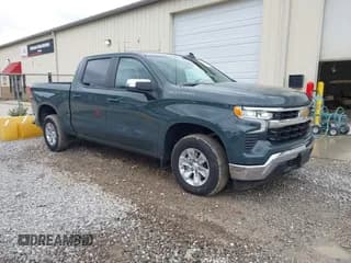 ✅ 2025 Chevrolet Silverado 1500 LT • VIN: 3GCPACED4SG205540 • Lot: 43566225. Wystawiony na IAAI z przebiegiem 32 816 mil. Bezpłatny archiwum sprzedaży aukcyjnych z USA i szczegółowy raport historii pojazdu na DreamBid. Zdjęcie 1.