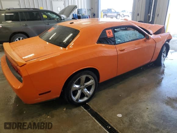 ✅ 2012 Dodge Challenger R/T • VIN: 2C3CDYBT4CH158238 • Lot: 74749714. Wystawiony na Copart z przebiegiem Nie podano. Bezpłatny archiwum sprzedaży aukcyjnych z USA i szczegółowy raport historii pojazdu na DreamBid. Zdjęcie 3.