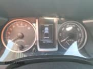 ✅ 2017 Toyota Tacoma Limited • VIN: 5TFEZ5CN9HX051659 • Лот: 87213835. Опубликован ранее на Copart с пробегом 124 950 миль. Бесплатный доступ к архиву аукционных продаж из США и подробный отчёт об истории автомобиля на DreamBid. Изображение 9.