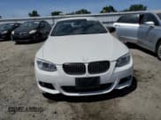 ✅ 2013 BMW 3 Series 335is • VIN: WBADX1C52DJ129008 • Лот: 55678044. Опубликован ранее на Copart с пробегом 90 507 миль. Бесплатный доступ к архиву аукционных продаж из США и подробный отчёт об истории автомобиля на DreamBid. Изображение 5.