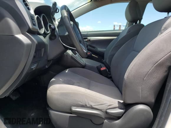 ✅ 2013 Toyota Matrix L • VIN: 2T1KU4EE2DC999032 • Lot: 56505705. Listed on Copart with 90,314 mi. Free auction sales archive from the USA and detailed vehicle history report at DreamBid. Image 7.
