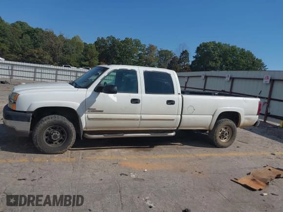 ✅ 2004 Chevrolet Silverado 2500HD LS • VIN: 1GCHK23234F201870 • Lot: 43503020. Wystawiony na IAAI z przebiegiem 277 071 mil. Bezpłatny archiwum sprzedaży aukcyjnych z USA i szczegółowy raport historii pojazdu na DreamBid. Zdjęcie 14.