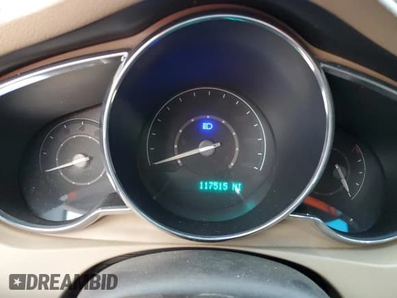 ✅ 2011 Chevrolet Malibu 1LT • VIN: 1G1ZC5E19BF204009 • Lot: 61217634. Listed on Copart with 117,515 mi. Free auction sales archive from the USA and detailed vehicle history report at DreamBid. Image 9.