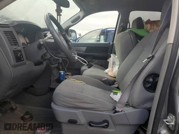 2008 Dodge 1500 SLT z VIN 1D7HA18238S558880, wystawiony jako Copart lot #75567604 z przebiegiem 105 572 mil mil oraz Szkoda całkowita • Salvage title. Historia ofert i sprzedaży dostępna na DreamBid. Obrazek 7.