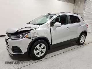 ✅ 2019 Chevrolet Trax LT • VIN: 3GNCJLSB0KL223923 • Lot: 87028835. Wystawiony na Copart z przebiegiem 39 678 mil. Bezpłatny archiwum sprzedaży aukcyjnych z USA i szczegółowy raport historii pojazdu na DreamBid. Zdjęcie 1.