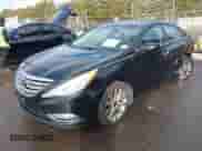 ✅ 2013 Hyundai Sonata SE • VIN: 5NPEC4AC9DH580077 • Лот: 43513976. Размещён на IAAI с пробегом 169 187 миль миль. Получите бесплатный доступ к архиву аукционных продаж из США и посмотрите подробный отчёт об истории автомобиля на DreamBid. Изображение 2.