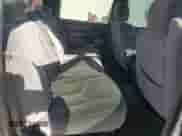 ✅ 2006 Chevrolet Silverado 1500 LT1 • VIN: 2GCEC13T761186450 • Lot: 69518144. Wystawiony na Copart z przebiegiem 128 398 mil mil. Skorzystaj z bezpłatnego archiwum sprzedaży aukcyjnych z USA i zobacz szczegółowy raport historii pojazdu na DreamBid. Zdjęcie 10.