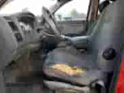 2006 Dodge Dakota SLT с VIN 1D7HE48K16S687252, выставлен на аукционе Copart как лот 85210814 с пробегом 250 541 миль миль и На запчасти • Non repairable. История ставок и продаж доступна на DreamBid. Изображение 7.