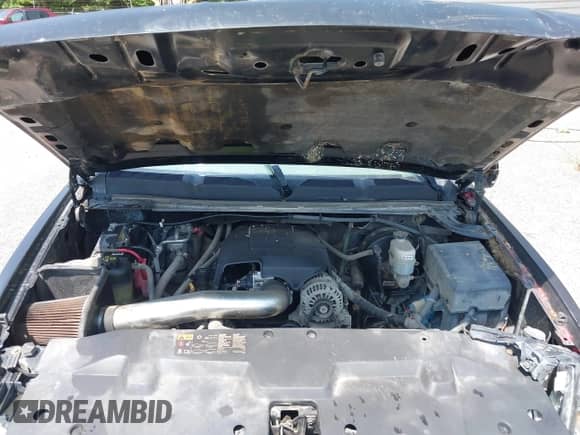 ✅ 2011 Chevrolet Silverado 1500 LS • VIN: 1GCRKREA6BZ342042 • Lot: 42410354. Wystawiony na IAAI z przebiegiem 290 263 mil mil. Skorzystaj z bezpłatnego archiwum sprzedaży aukcyjnych z USA i zobacz szczegółowy raport historii pojazdu na DreamBid. Zdjęcie 10.