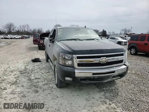 ✅ 2008 Chevrolet Silverado 1500 2LT • VIN: 2GCEC19Y981249814 • Lot: 49619235. Wystawiony na Copart z przebiegiem 179 557 mil. Bezpłatny archiwum sprzedaży aukcyjnych z USA i szczegółowy raport historii pojazdu na DreamBid. Zdjęcie 10.
