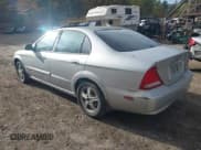 ✅ 2005 Suzuki Verona • VIN: KL5VM56L95B151414 • Lot: 43391503. Wystawiony na IAAI z przebiegiem 84 799 mil. Bezpłatny archiwum sprzedaży aukcyjnych z USA i szczegółowy raport historii pojazdu na DreamBid. Zdjęcie 3.