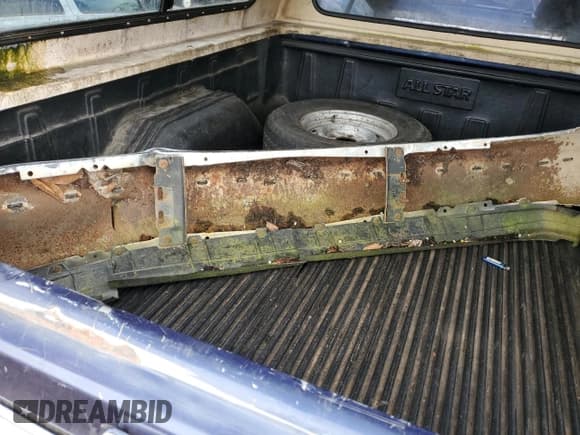 ✅ 1994 Ford F-150 • VIN: 1FTEF14NXRLA62582 • Lot: 52379715. Listed on Copart with 176,792 mi. Free auction sales archive from the USA and detailed vehicle history report at DreamBid. Image 14.