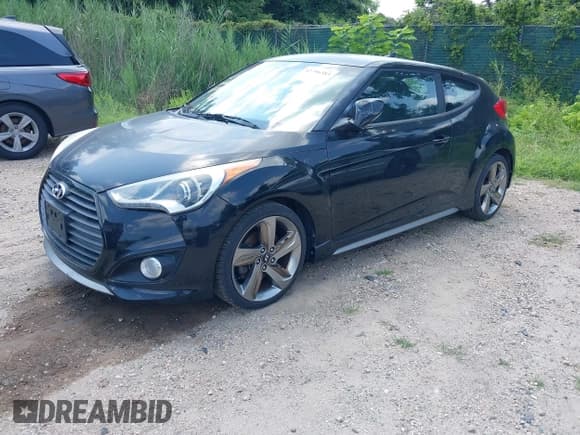 ✅ 2013 Hyundai Veloster Turbo • VIN: KMHTC6AE2DU111256 • Lot: 42796383. Wystawiony na IAAI z przebiegiem 127 660 mil. Bezpłatny archiwum sprzedaży aukcyjnych z USA i szczegółowy raport historii pojazdu na DreamBid. Zdjęcie 2.