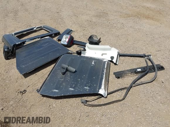 ✅ 2021 Jeep Wrangler Unlimited Sport S • VIN: 1C4HJXDN0MW815350 • Lot: 42416714. Listed on IAAI with 68,869 mi. Free auction sales archive from the USA and detailed vehicle history report at DreamBid. Image 12.