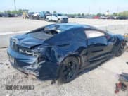 ✅ 2018 Chevrolet Camaro 1LT • VIN: 1G1FB1RX6J0109812 • Lot: 43009863. Wystawiony na IAAI z przebiegiem 56 998 mil. Bezpłatny archiwum sprzedaży aukcyjnych z USA i szczegółowy raport historii pojazdu na DreamBid. Zdjęcie 4.