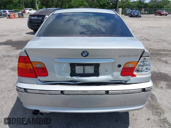 2003 BMW 3 Series 325xi with VIN WBAEU33443PH90683, listed as a IAAI auction lot 42741918 with 170,563 mi miles and . Bid and sale history available at DreamBid. Image 17.