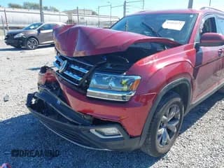 ✅ 2018 Volkswagen Atlas SEL • VIN: 1V2ER2CAXJC552292 • Lot: 43493172. Wystawiony na IAAI z przebiegiem 129 954 mil. Bezpłatny archiwum sprzedaży aukcyjnych z USA i szczegółowy raport historii pojazdu na DreamBid. Zdjęcie 6.