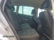 ✅ 2012 Volkswagen Tiguan LE • VIN: WVGAV7AX3CW577127 • Lot: 62021155. Listed on Copart with 103,605 mi. Free auction sales archive from the USA and detailed vehicle history report at DreamBid. Image 11.