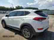 2017 Hyundai Tucson SE Plus z VIN KM8J33A41HU434880, wystawiony jako Copart lot #62723245 z przebiegiem 98 259 mil mil oraz Szkoda całkowita • Salvage title. Historia ofert i sprzedaży dostępna na DreamBid. Obrazek 2.