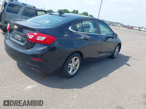 2016 Chevrolet Cruze LT с VIN 1G1BE5SM7G7284969, выставлен на аукционе IAAI как лот 42959284 с пробегом 149 891 миль миль и . История ставок и продаж доступна на DreamBid. Изображение 4.