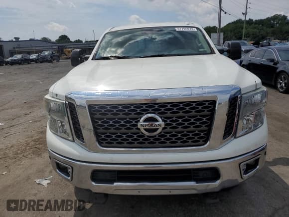 ✅ 2017 Nissan Titan SV • VIN: 1N6AA1F28HN502542 • Лот: 67795974. Опубликован ранее на Copart с пробегом 158 669 миль. Бесплатный доступ к архиву аукционных продаж из США и подробный отчёт об истории автомобиля на DreamBid. Изображение 5.