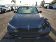 ✅ 2012 BMW 3 Series 328i • VIN: WBA3A5G59CNN65571 • Лот: 51550195. Опубликован ранее на Copart с пробегом 111 036 миль. Бесплатный доступ к архиву аукционных продаж из США и подробный отчёт об истории автомобиля на DreamBid. Изображение 5.