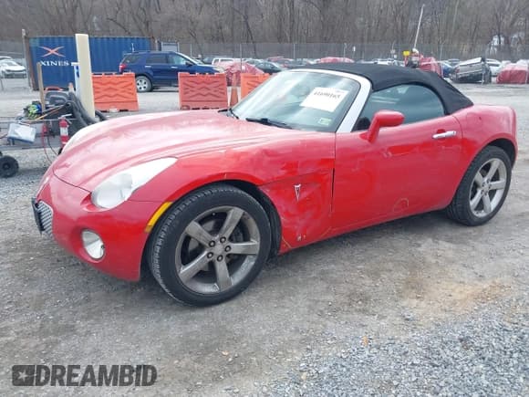 ✅ 2008 Pontiac Solstice • VIN: 1G2MC35B28Y126205 • Лот: 41690165. Опубликован ранее на IAAI с пробегом 95 197 миль. Бесплатный доступ к архиву аукционных продаж из США и подробный отчёт об истории автомобиля на DreamBid. Изображение 17.