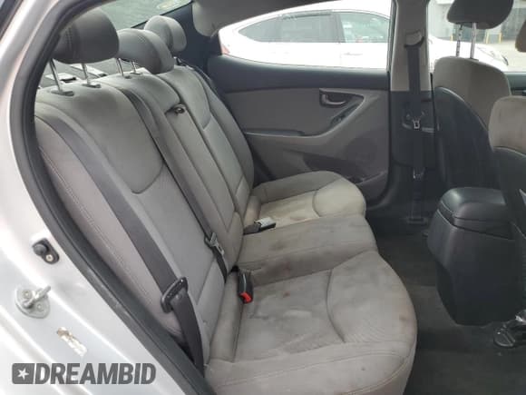 ✅ 2015 Hyundai Elantra SE • VIN: KMHDH4AE4FU352846 • Lot: 63430665. Listed on Copart with 85,863 mi. Free auction sales archive from the USA and detailed vehicle history report at DreamBid. Image 10.